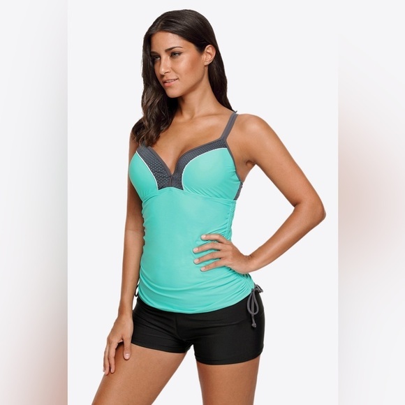 Wave Kissed Tankini Swimsuits - Picture 4 of 4